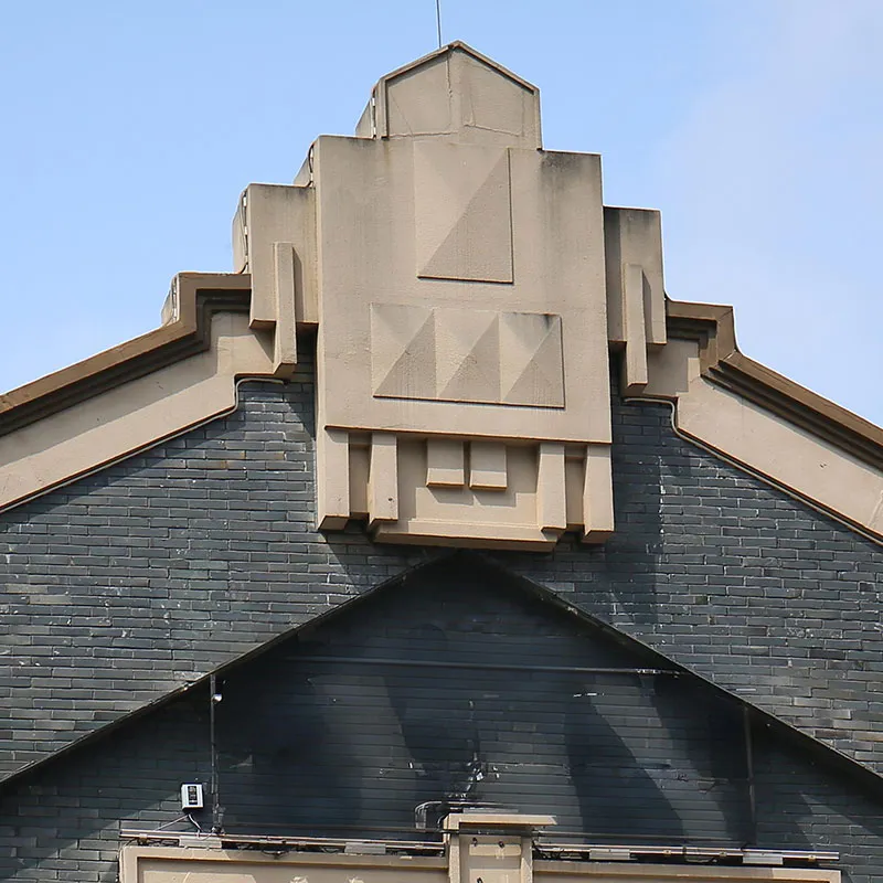 Серия фронтонов и куполов (2)