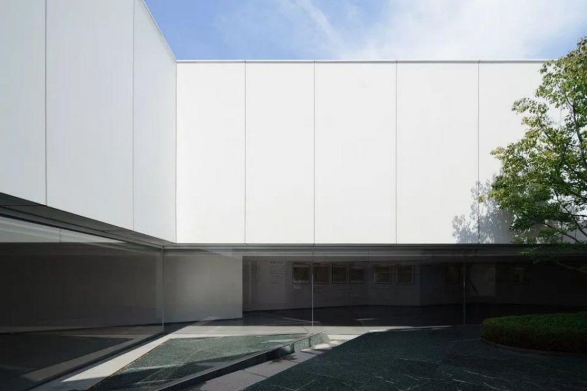 Художественный музей Дунъи при Финансовом центре Чэнду (7)