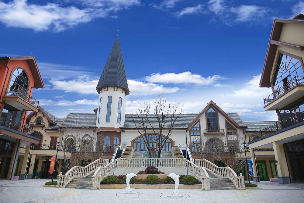 Шэньгаосу·Иньтэлагэнь Таун (3)