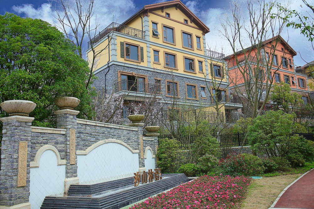 Шэньгаосу·Иньтэлагэнь Таун (5)